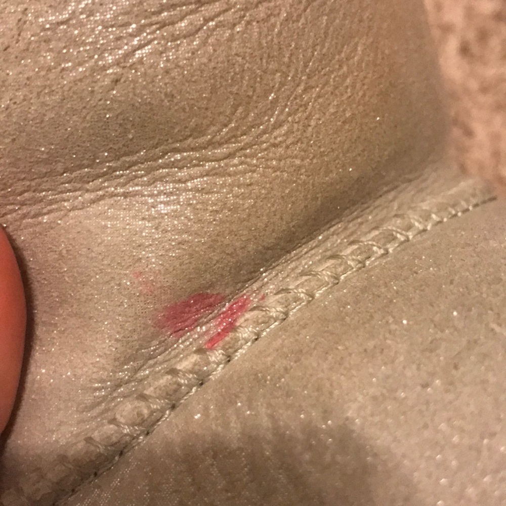 Metallic UGG - Picture 4 of 6